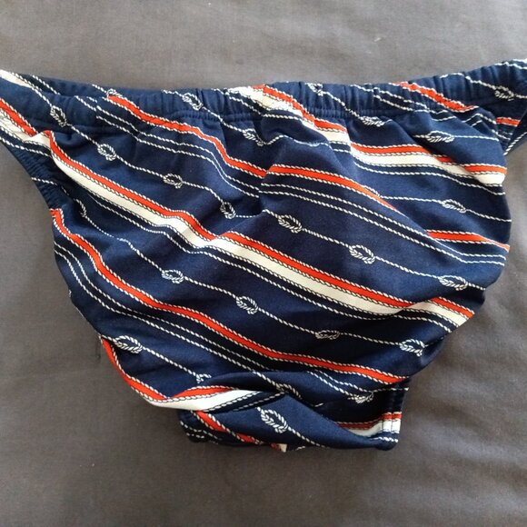 VINTAGE PIERRE CARDIN, SWIM BRIEF, NAVY STRIPES, SIZE "L" (32"-34") (Pre-owned) - Picture 2 of 8